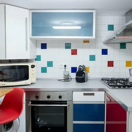 Amalia's Doll House Apartment *